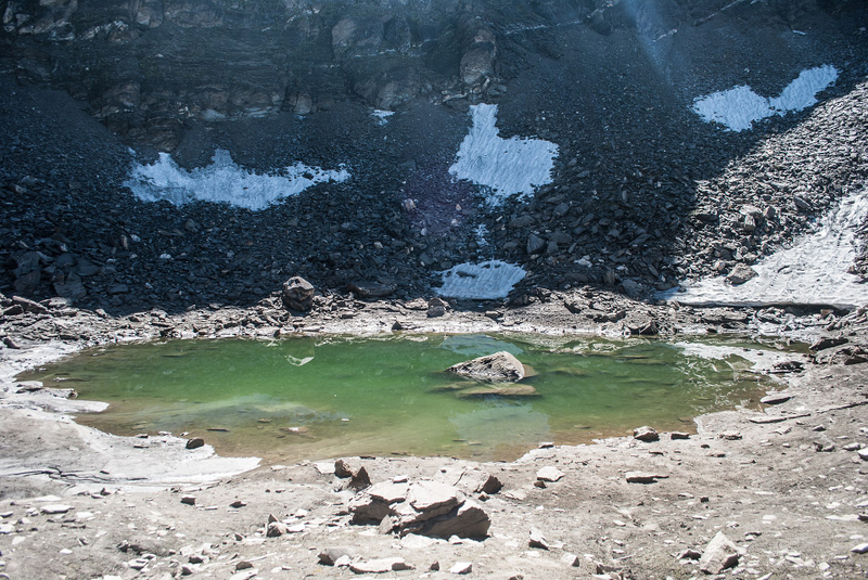 Lago Roopkund. Wikimedia Commons